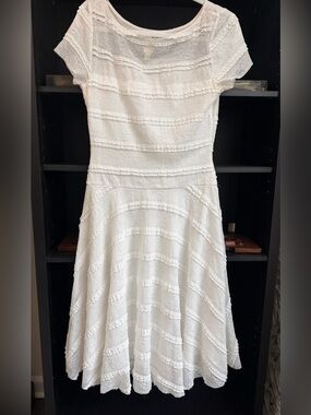 Signature by Sangria White Textured Fit-and-Flare Midi Dress